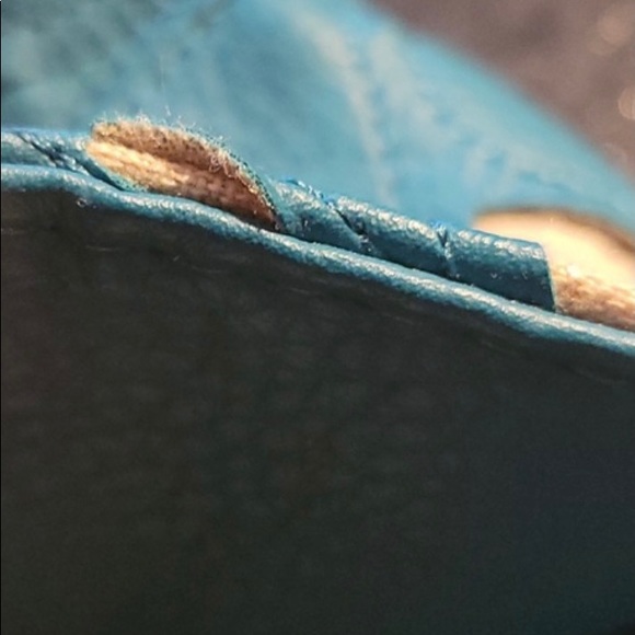 Big Buddha Tan w/Teal Stitched Hibiscu… - Picture 6 of 8